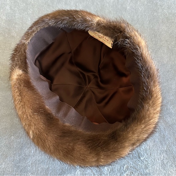 Vintage Mitvalsky's Furs Luxurious Elegant Brown Mink Fur Beret Hat - Picture 6 of 7